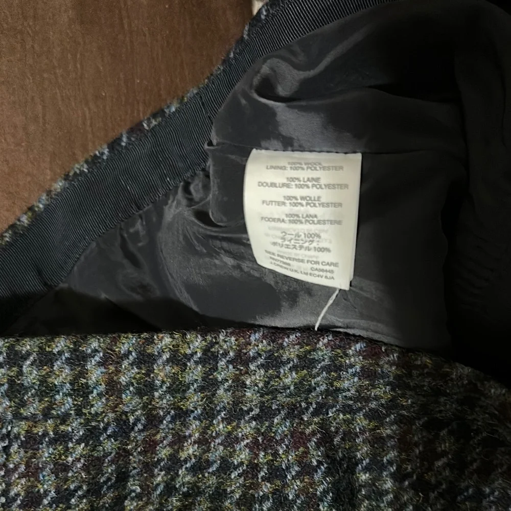 Elegant JCrew Black and Blue Checkered Wool Skirt with zippers - Picture 4 of 4